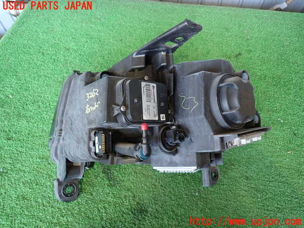 2UPJ-9232621130]ジープ・グランドチェロキー(WK36T)右ヘッドライト HID 中古_3
