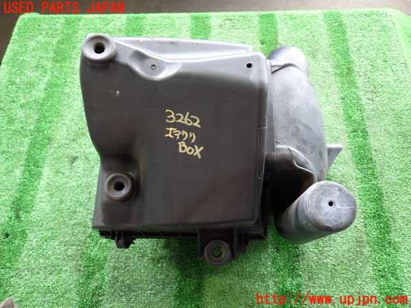 2UPJ-9232622560]ジープ・グランドチェロキー(WK36T)エアクリーナーボックス 中古_3