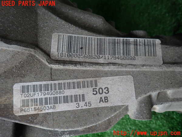 2UPJ-9232624350]ジープ・グランドチェロキー(WK36T)フロントデフ 中古_4