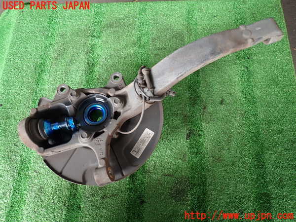 2UPJ-9232624295]ジープ・グランドチェロキー(WK36T)左フロントナックルハブ 中古_2
