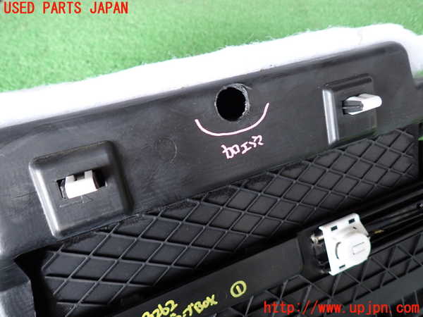 2UPJ-9232627516]ジープ・グランドチェロキー(WK36T)グローブボックス1 中古_3