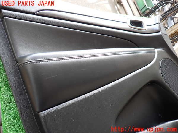 2UPJ-9232621264]ジープ・グランドチェロキー(WK36T)左前ドア内張り 中古_3