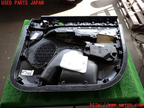 2UPJ-9232621264]ジープ・グランドチェロキー(WK36T)左前ドア内張り 中古_5
