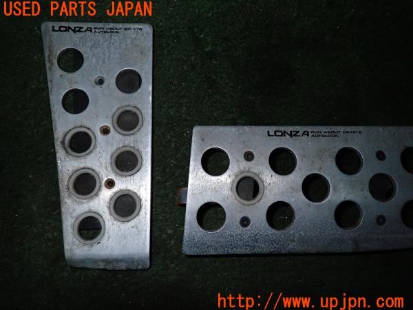 3UPJ=9232630630]フェアレディZ 300ZXツインターボ 2by2 Tバールーフ(GCZ32)前期 NAPOLEX ナポレックス LONZA ペダルカバー AT用 中古_3