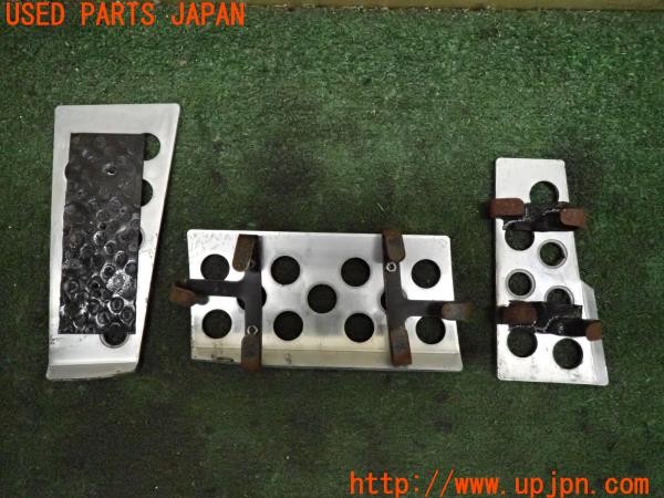 3UPJ=9232630630]フェアレディZ 300ZXツインターボ 2by2 Tバールーフ(GCZ32)前期 NAPOLEX ナポレックス LONZA ペダルカバー AT用 中古_4