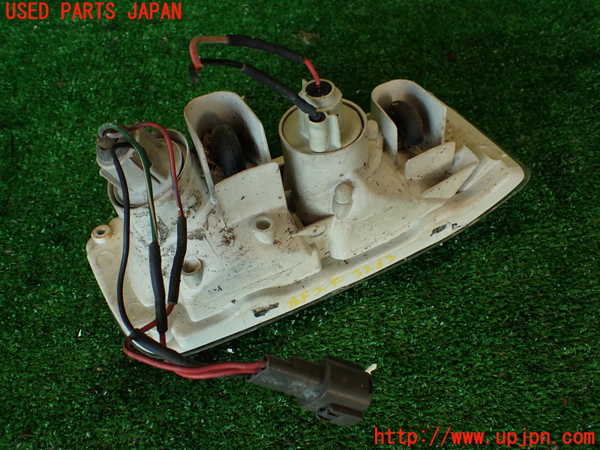 2UPJ-9232631152]フェアレディZ(GCZ32)左コーナーランプ (ジャンク品) 中古_4