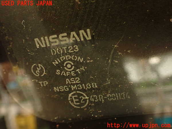 2UPJ-9232631382]フェアレディZ(GCZ32)左クォーターガラス 中古(43R-001134 M31.68)_4