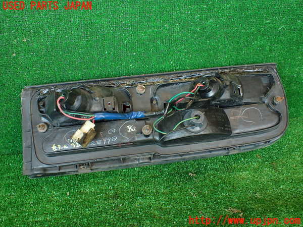 2UPJ-9232631536]フェアレディZ(GCZ32)左テールランプ 中古_3