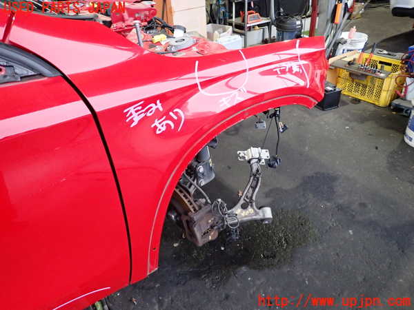 2UPJ-9232641080]ベンツ GLA180 X156(156942)右前フェンダー 中古_2
