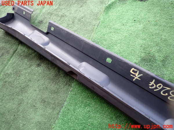 2UPJ-9232641390]ベンツ GLA180 X156(156942)右サイドステップ 中古_5