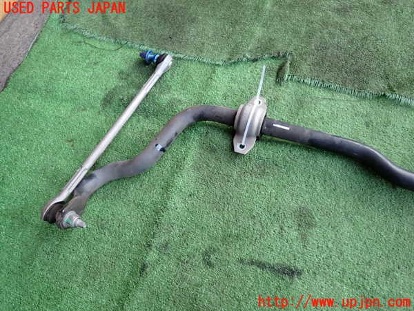2UPJ-9232645440]ベンツ GLA180 X156(156942)フロントスタビライザー 中古_3