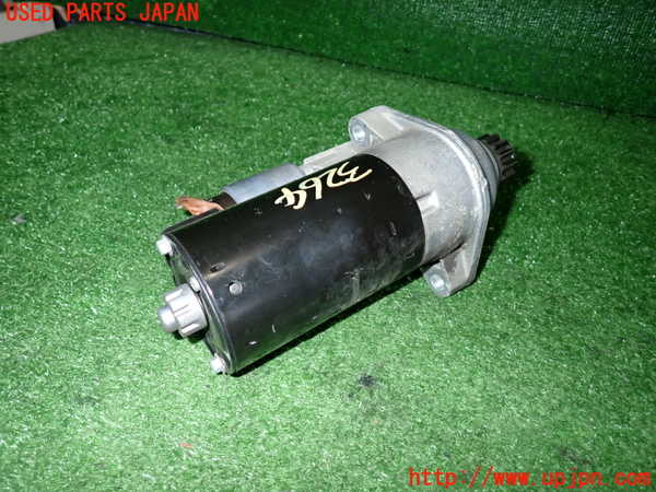 2UPJ-9232646010]ベンツ GLA180 X156(156942)セルモーター 中古_2