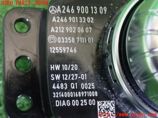 2UPJ-9232646306]ベンツ GLA180 X156(156942)スイッチ1(メイン) 中古_3