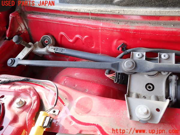 2UPJ-9232646770]ベンツ GLA180 X156(156942)フロントワイパーモーター 中古_3