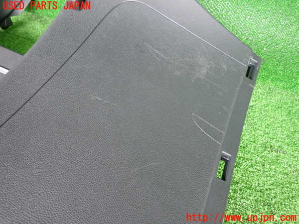 2UPJ-9232641578]ベンツ GLA180 X156(156942)バックドア内張り 中古_3