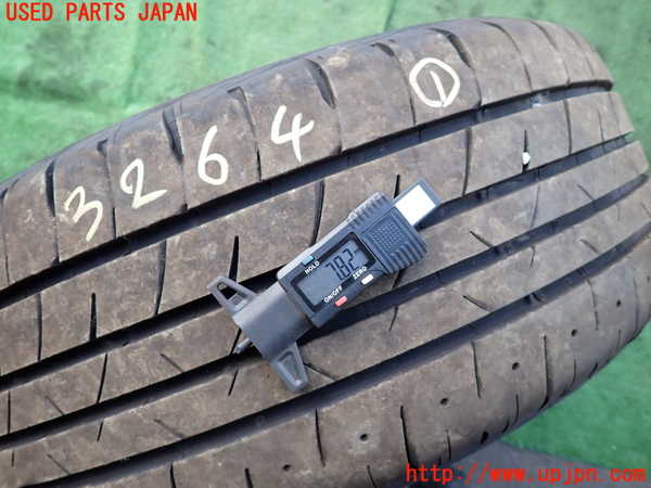 2UPJ-9232649041]ベンツ GLA180 X156(156942)タイヤ　ホイール　1本① 235/50R18 中古_5