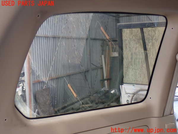 2UPJ-9232651382]ランクル100系(HDJ101K)左クォーターガラス (43R-00073) 中古_4