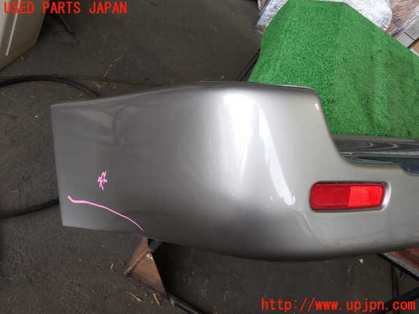 2UPJ-9232651610]ランクル100系(HDJ101K)リアバンパー 中古_2
