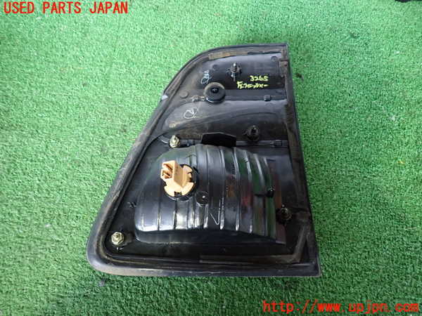 2UPJ-9232651552]ランクル100系(HDJ101K)左リアフィニッシャー 中古_3