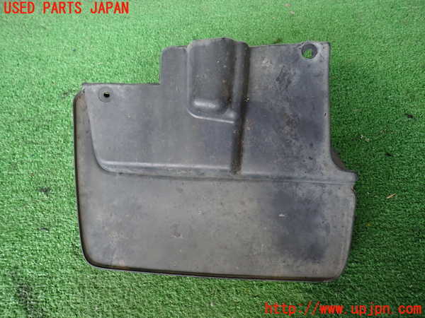 2UPJ-9232651450]ランクル100系(HDJ101K)右フロントマッドガード(泥除け) 中古_3
