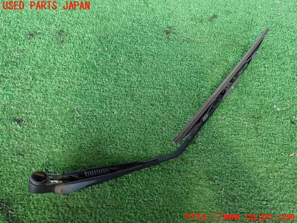 2UPJ-9232651661]ランクル100系(HDJ101K)リアワイパーアーム1 中古_2
