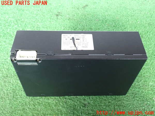 2UPJ-9232656505]ランクル100系(HDJ101K)CDチェンジャー (ジャンク品) 中古_4