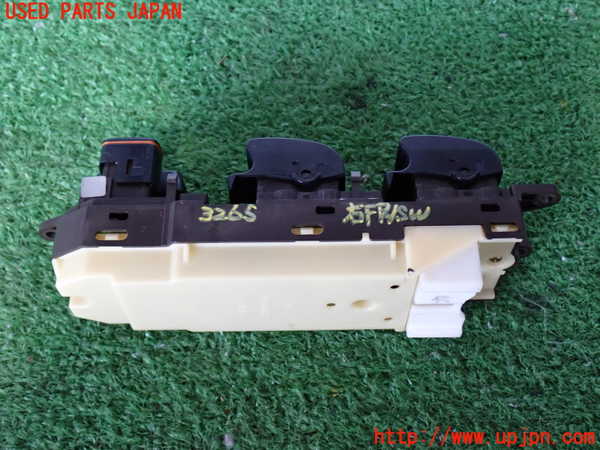 2UPJ-9232656240]ランクル100系(HDJ101K)右前パワーウィンドウスイッチ (ジャンク品) 中古_3