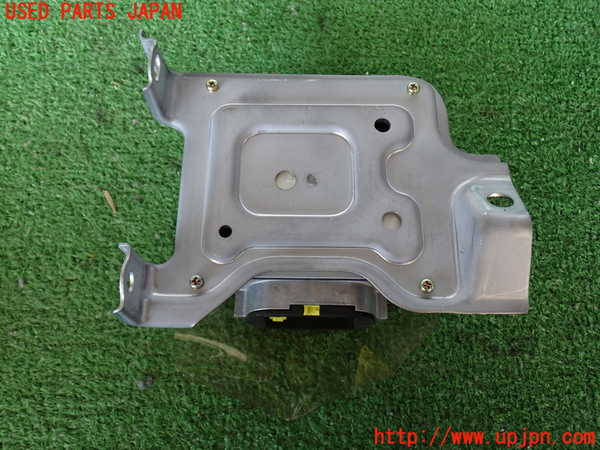 2UPJ-9232656145]ランクル100系(HDJ101K)エアバッグコンピューター 中古_3