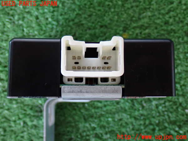 2UPJ-9232656148]ランクル100系(HDJ101K)コンピューター3 (レシーバードアコントロール) 中古_2