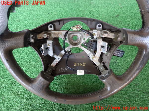 2UPJ-9232657855]ランクル100系(HDJ101K)ステアリングホイール (ジャンク品) 中古_2