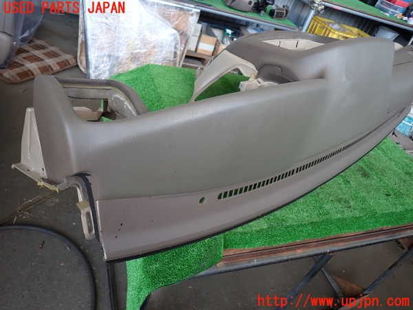 2UPJ-9232657505]ランクル100系(HDJ101K)ダッシュボード 中古_3