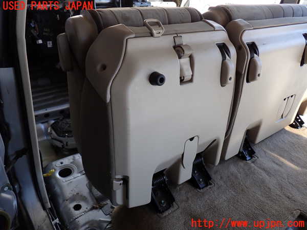 2UPJ-9232657175]ランクル100系(HDJ101K)左2列目シート 中古_5
