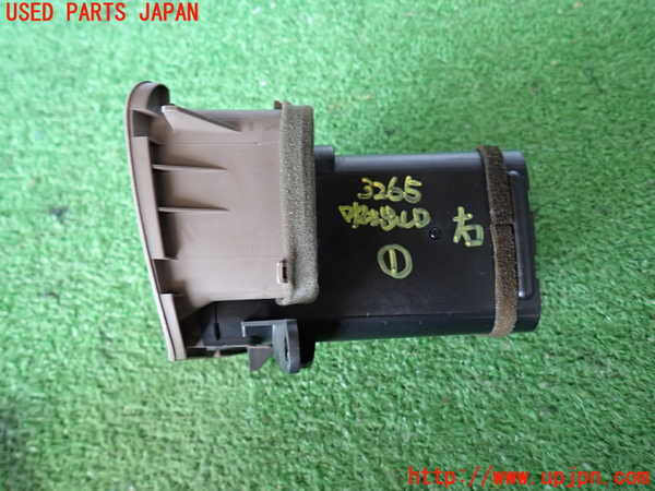 2UPJ-9232657526]ランクル100系(HDJ101K)エアコン吹き出し口1 (右) 中古_3
