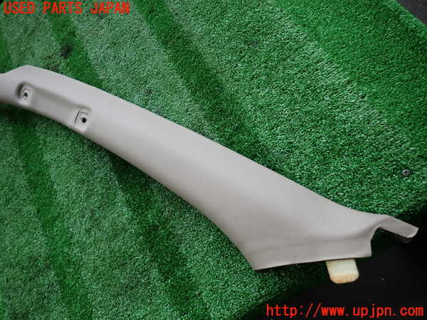 2UPJ-9232657660]ランクル100系(HDJ101K)左フロントピラートリム 中古_2