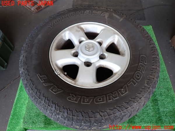 2UPJ-9232659031]ランクル100系(HDJ101K)タイヤ　ホイール　1本① 275/70R16 中古_2