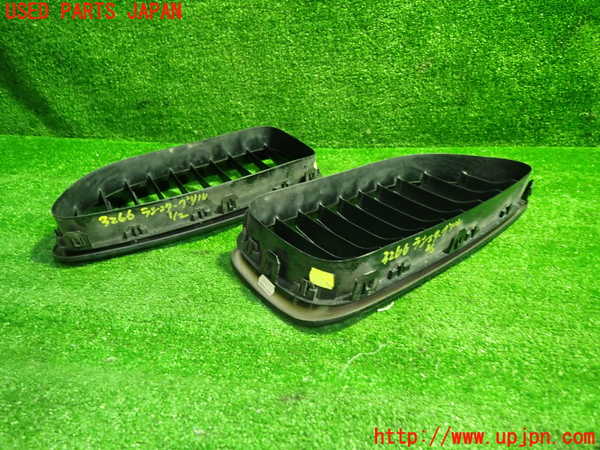1UPJ-9232661050]BMW 640i クーペ(LW30C F13)ラジエターグリル 中古_3