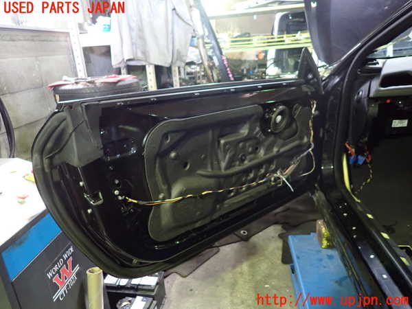 1UPJ-9232661260]BMW 640i クーペ(LW30C F13)左前ドア M50 中古_4
