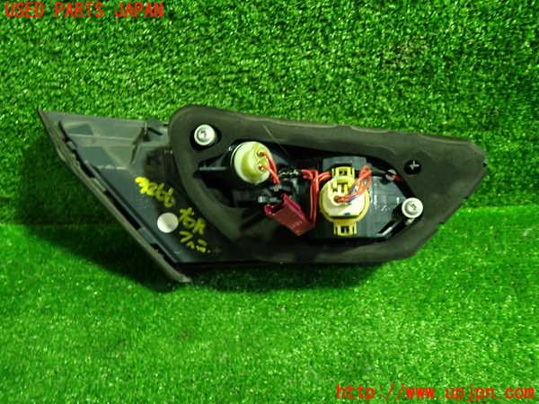 1UPJ-9232661550]BMW 640i クーペ(LW30C F13)右リアフィニッシャー 中古_3