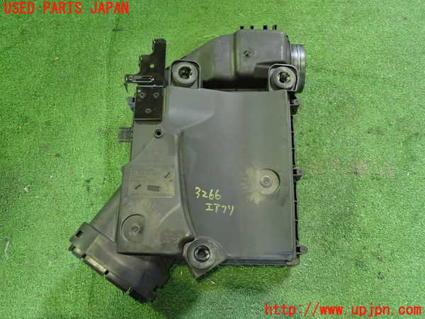 1UPJ-9232662560]BMW 640i クーペ(LW30C F13)エアクリーナーボックス 中古_4
