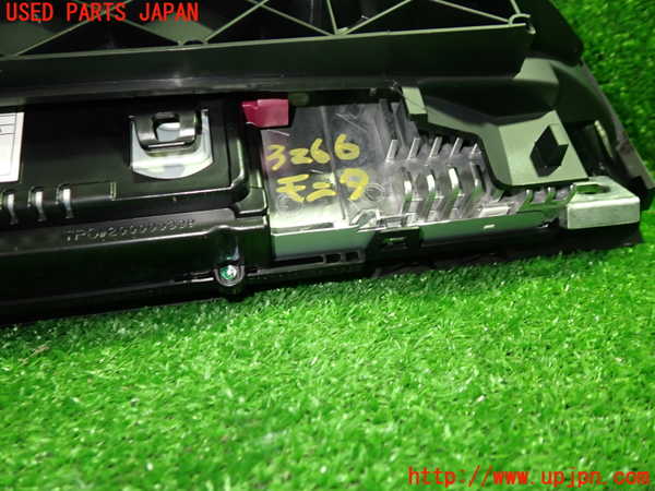 1UPJ-9232666629]BMW 640i クーペ(LW30C F13)モニター 中古_4