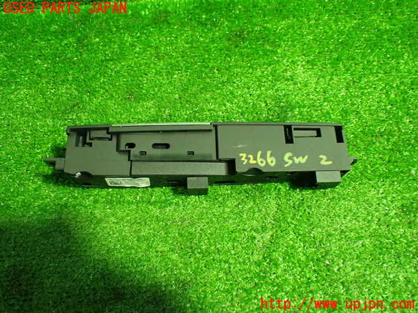 1UPJ-9232666307]BMW 640i クーペ(LW30C F13)スイッチ2 (VSC OFF) 中古_3