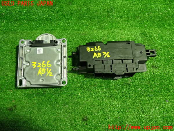 1UPJ-9232666145]BMW 640i クーペ(LW30C F13)エアバッグコンピューター 中古_4