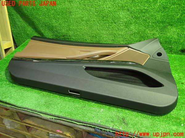 1UPJ-9232661264]BMW 640i クーペ(LW30C F13)左前ドア内張り 中古_4
