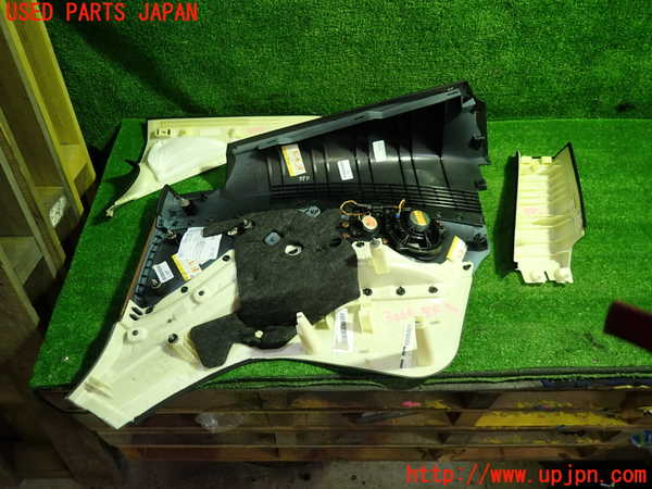 1UPJ-9232667680]BMW 640i クーペ(LW30C F13)左リアピラートリム 中古_3
