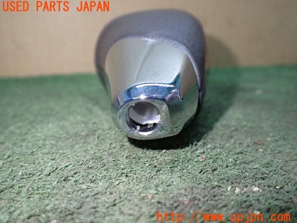 3UPJ=9232670614]ヴェルファイア(GGH20W)純正 シフトノブ 木目 ウッド 中古_5