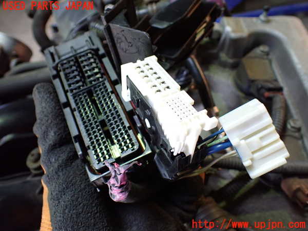 1UPJ-9232672010]ヴェルファイア(GGH20W)エンジン 2GR-FE 中古_3