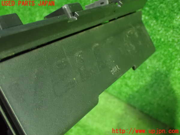 1UPJ-9232677841]ヴェルファイア(GGH20W)小物入れ1 中古_2