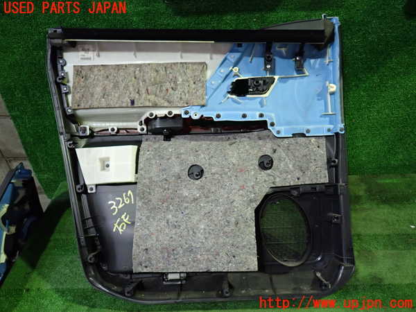 1UPJ-9232671234]ヴェルファイア(GGH20W)右前ドア内張り 中古_4