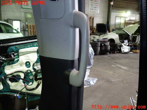 1UPJ-9232677665]ヴェルファイア(GGH20W)右センターピラートリム 中古_4