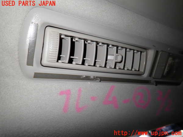 1UPJ-9232676412]ヴェルファイア(GGH20W)ルームランプ2 (2列目) 中古_4